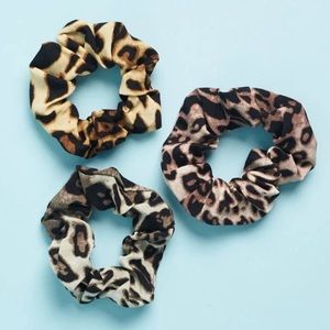 *SALE* New Ombré Leopard Scrunchies Noir